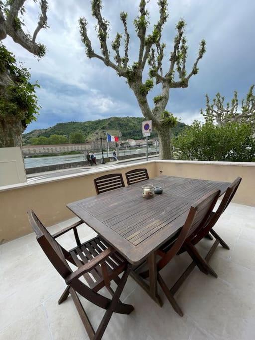 Villa La Batellerie, Vue Sur Rhone Tain-lʼHermitage Exterior foto